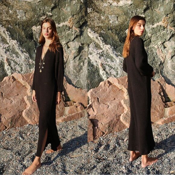 Free People Dresses & Skirts - Free People Beach Pacific Maxi Dress Size Large Black V-Neck Collared Ribbed